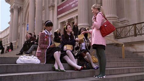 12 Gossip Girl Locations in NYC Every Fan Must Visit!