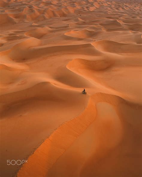 Travel Inspiration: Rub Al Khali Desert, Saudi Arabia in 2020 | Rub' al ...