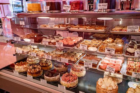 10 SATISFYING Gluten-Free Bakeries in New York City (Local's Guide)