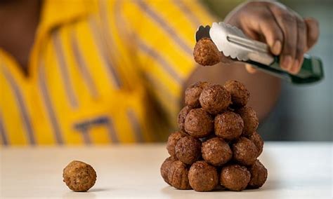 IKEA Is Now Selling A Vegan Version Of Their Iconic Swedish Meatballs