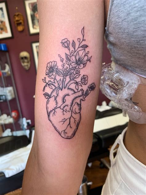 Real Heart Tattoos, Realistic Heart Tattoo, Human Heart Tattoo, Heart Flower Tattoo, Arm Sleeve ...