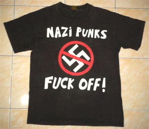 vintage DEAD KENNEDYS - NAZI PUNKS FUCK OFF T-SHIRT