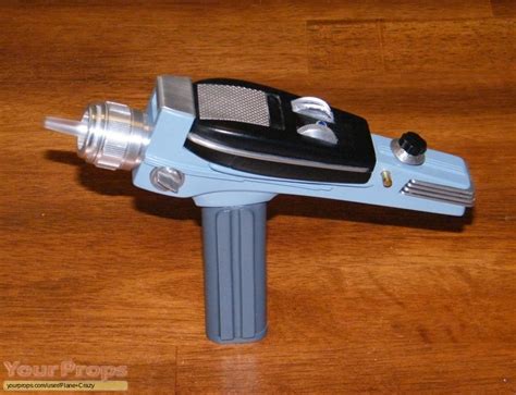 Star Trek: The Original Series TOS Phaser replica prop weapon