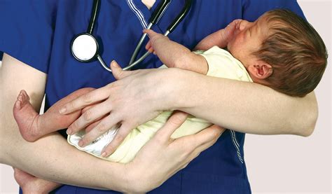 Continuity of care 'boosts quality of midwife provision' | Nursing Times