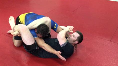 Triangle Choke For Shorter Legs Or Larger Opponent | WATCH BJJ