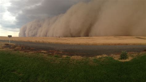 Rare, dramatic 'haboob' dust storm hits Eastern Washington | kgw.com