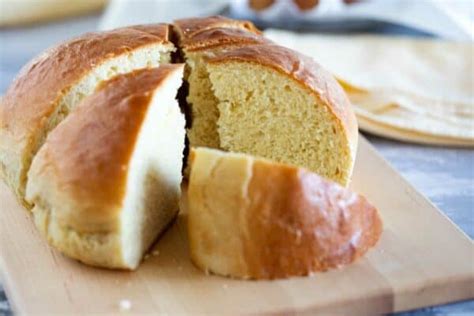 Hawaiian Sweet Bread Recipe - Taste and Tell