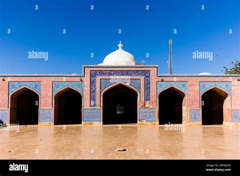 Courtyard of Shah Jahan Mosque, Jamia Masjid of Thatta, Thatta, Sindh Province, Pakistan, South ...