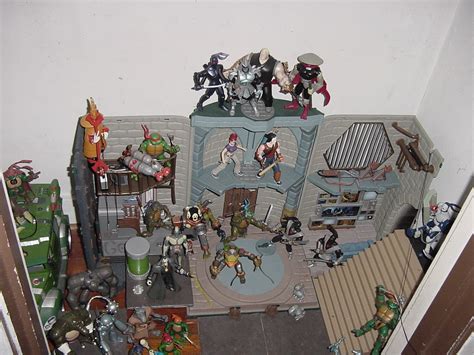 TMNT Action Figure Collection - Sewer Lair 2003 | A decent p… | Flickr