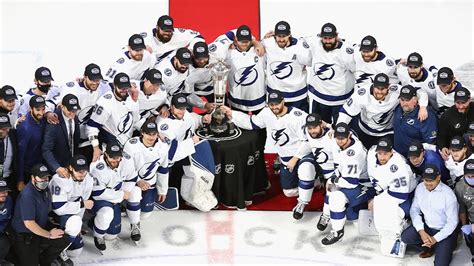 Tampa Bay Lightning accept the Prince of Wales Trophy as Eastern ...