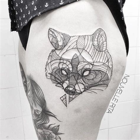Artistic Animal Tattoos Made with Exquisitely Bold Contour Lines - My Modern Met Trendy Tattoos ...