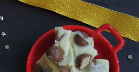 White Chocolate Maltesers Fudge | Cook N Click