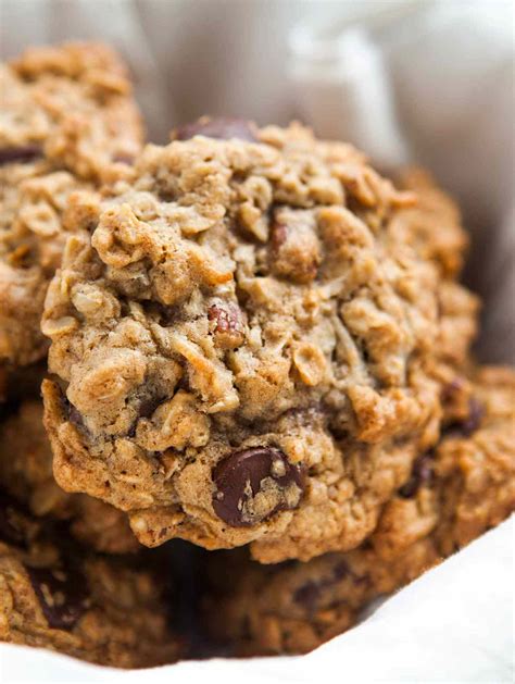 Easy Oatmeal Chocolate Chip Cookies Recipe | Deporecipe.co