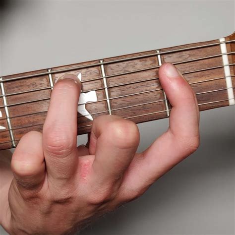 7 Simple Ways to Play an F Minor 7 Chord on Guitar - Beast Mode Guitar