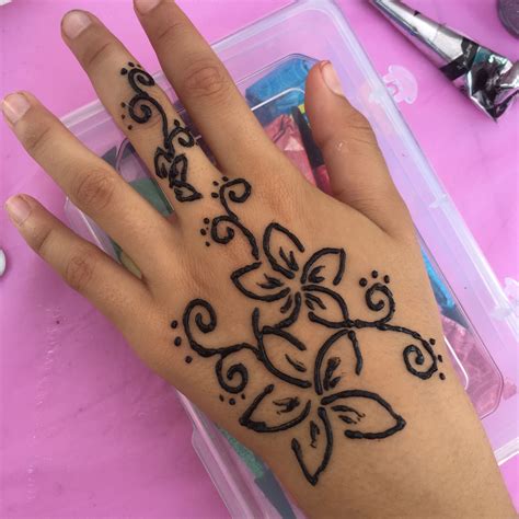 Henna Tattoo Hand Flower