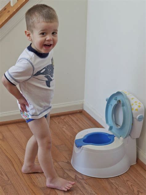 How to Potty Train Boys: 10 Tips | HireRush Blog