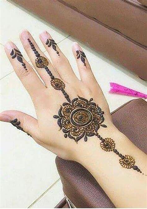 Mehndi Design Simple And Easy Front Hand Download Mehndi Bridal Hand ...