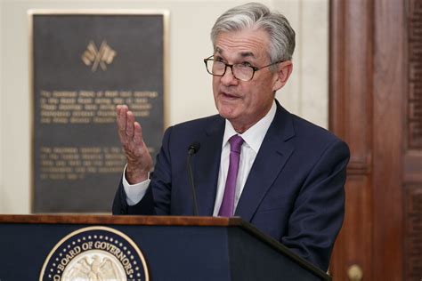 Fed chairman says goal is to keep economy in 'good place'