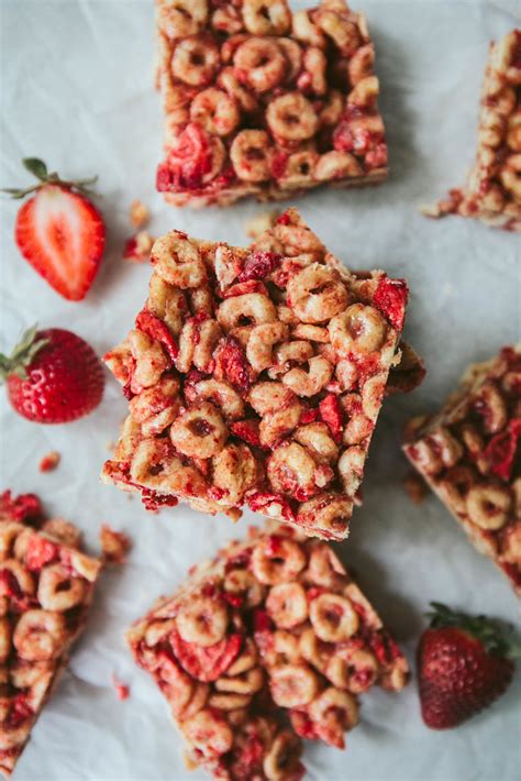 Strawberry Cereal Bars (only 5 ingredients!) – Love, Chef Laura