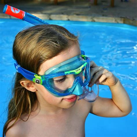 Snorkeling gear for children