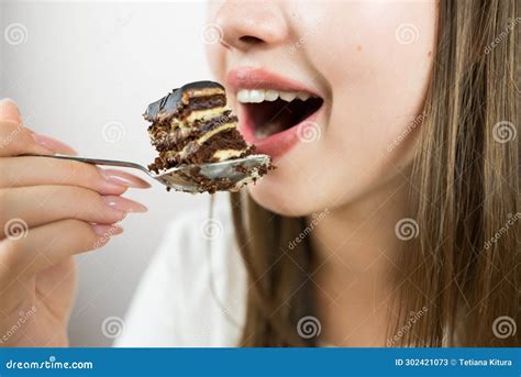 Young Beautiful Girl Eating Cake, Close-up, Crop Photo. Woman S Mouth ...