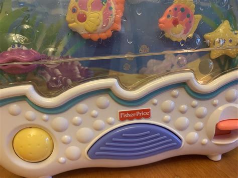 Fisher-Price Ocean Wonders Aquarium Baby Crib Soother 73545 Mattel 2002 ...