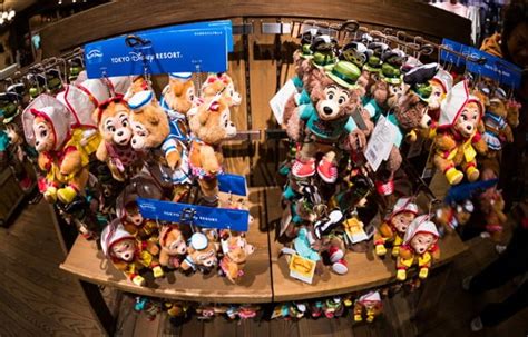 Tokyo Disneyland Merchandise Guide - Disney Tourist Blog