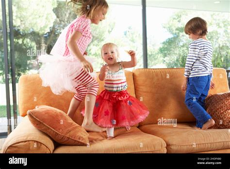 3 three boys 1 one girl hi-res stock photography and images - Alamy