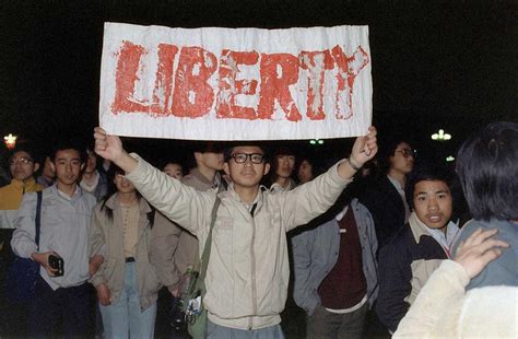 The Tiananmen Square protests in pictures, 1989 - Rare Historical Photos