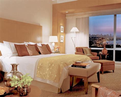 Four Seasons Hotel Mumbai in Mumbai - See 2023 Prices