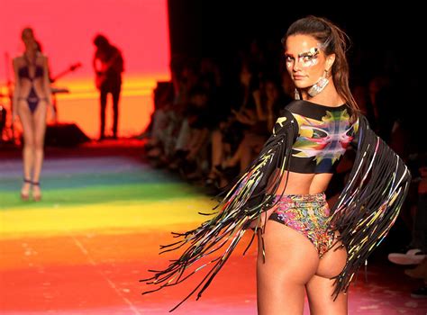 Rio de Janeiro Fashion Week | Bikinis, Swimwear fashion, Fashion