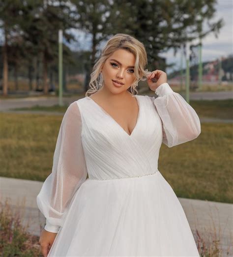 Plus Size Minimalist Style Gentle Glitter Tulle Wedding Dress - Etsy in ...