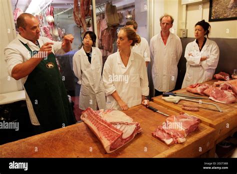 The ginger pig butchers hi-res stock photography and images - Alamy