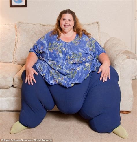 Free Halloween Wallpapers - mmw blog: Worlds Heaviest Woman 2011-12 | Worlds Fatty Women Happy ...