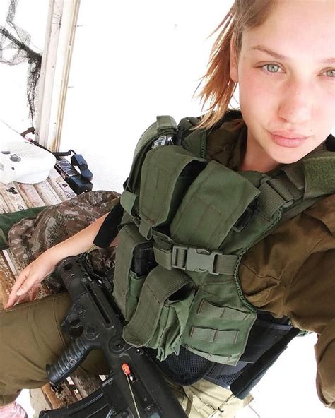 Blonde IDF Trooper Idf Women, Military Women, Israeli Female Soldiers, Israeli Girls, Israeli ...