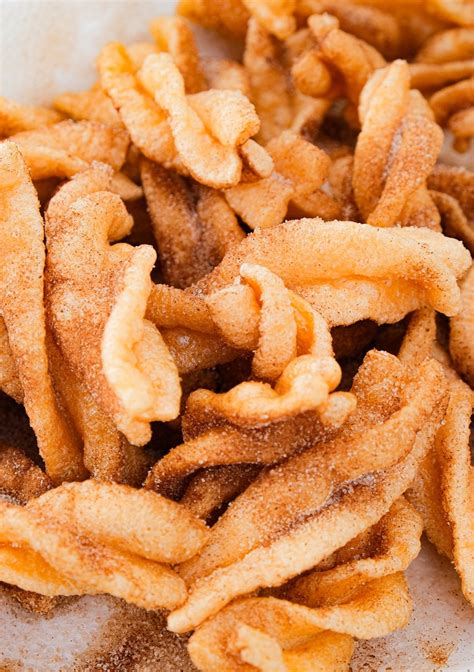 Taco Bell Cinnamon Twists (Copycat Recipe) - The Foodie Affair