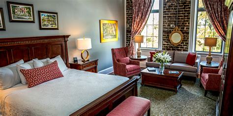 Hotel Rooms and Suites in Downtown Savannah, Georgia | East Bay Inn