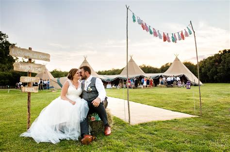 A Tipi Wedding in the country near London - Chris giles Photography