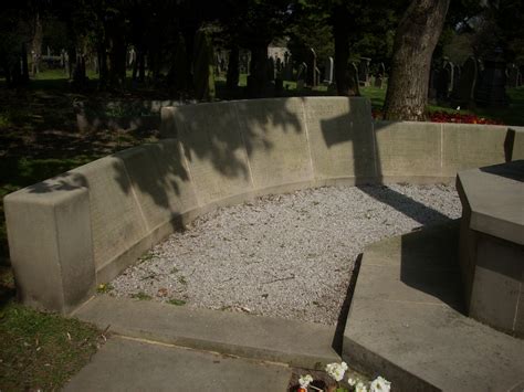 Rochdale Crematorium | Cemetery Details | CWGC