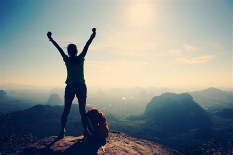 5 Easy Ways to Build Your Courage Muscle This Week – Pure Haven