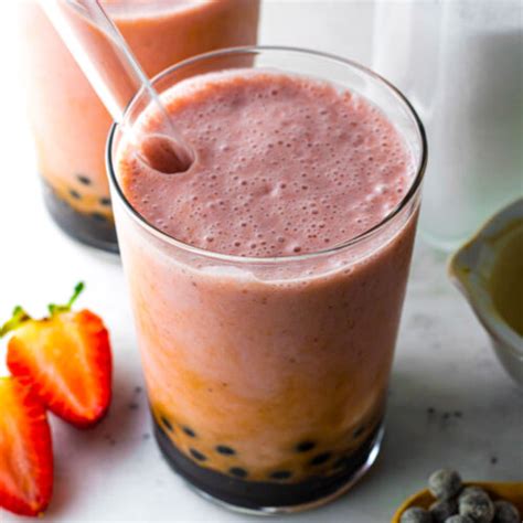 Boba Tea Smoothie Recipe (Shake) with Strawberries