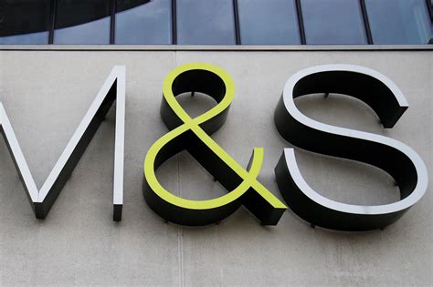 Amy ginger hart naked pictures kira is a bit on the older