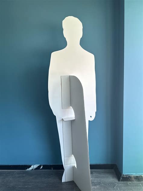 🎬 Sagoma in cartone di Ana de Armas – Modello di standee in plastica a