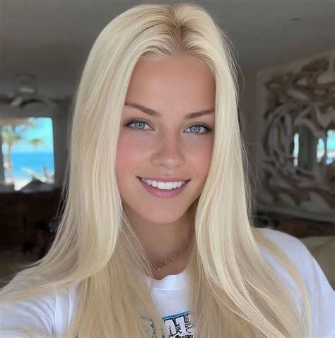 Amanda - aurora hours >>> Amanda Starlily | Facebook