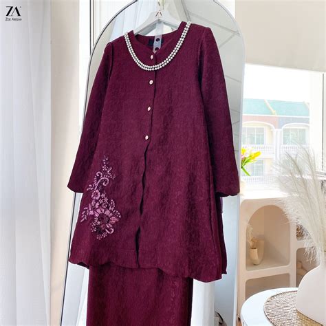 (BK957) Levina Kurung | Zoe Arisah