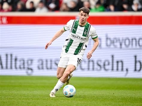 Damion dayski new fuck but after viewing her photos online