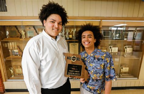 Friends, Parkview High School seniors win debate state championship