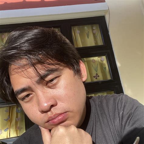 E undang ni nga trend kay kaya... - Christian Lloyd S. Simbre | Facebook