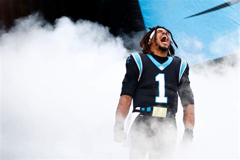 Cam Newton back in Carolina Panthers playoff game