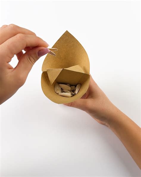 diy tool  eating nuts